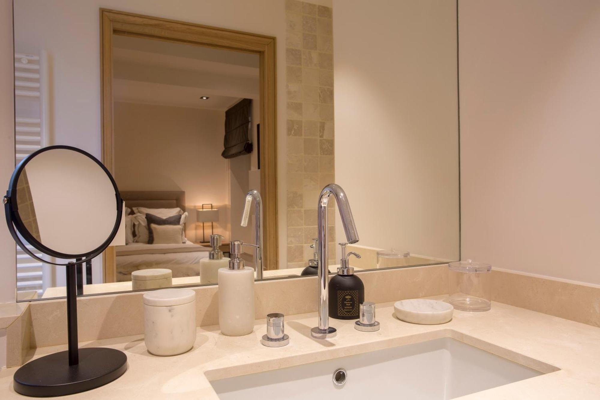 Mougins Luxury Retreats Aparthotel Room photo